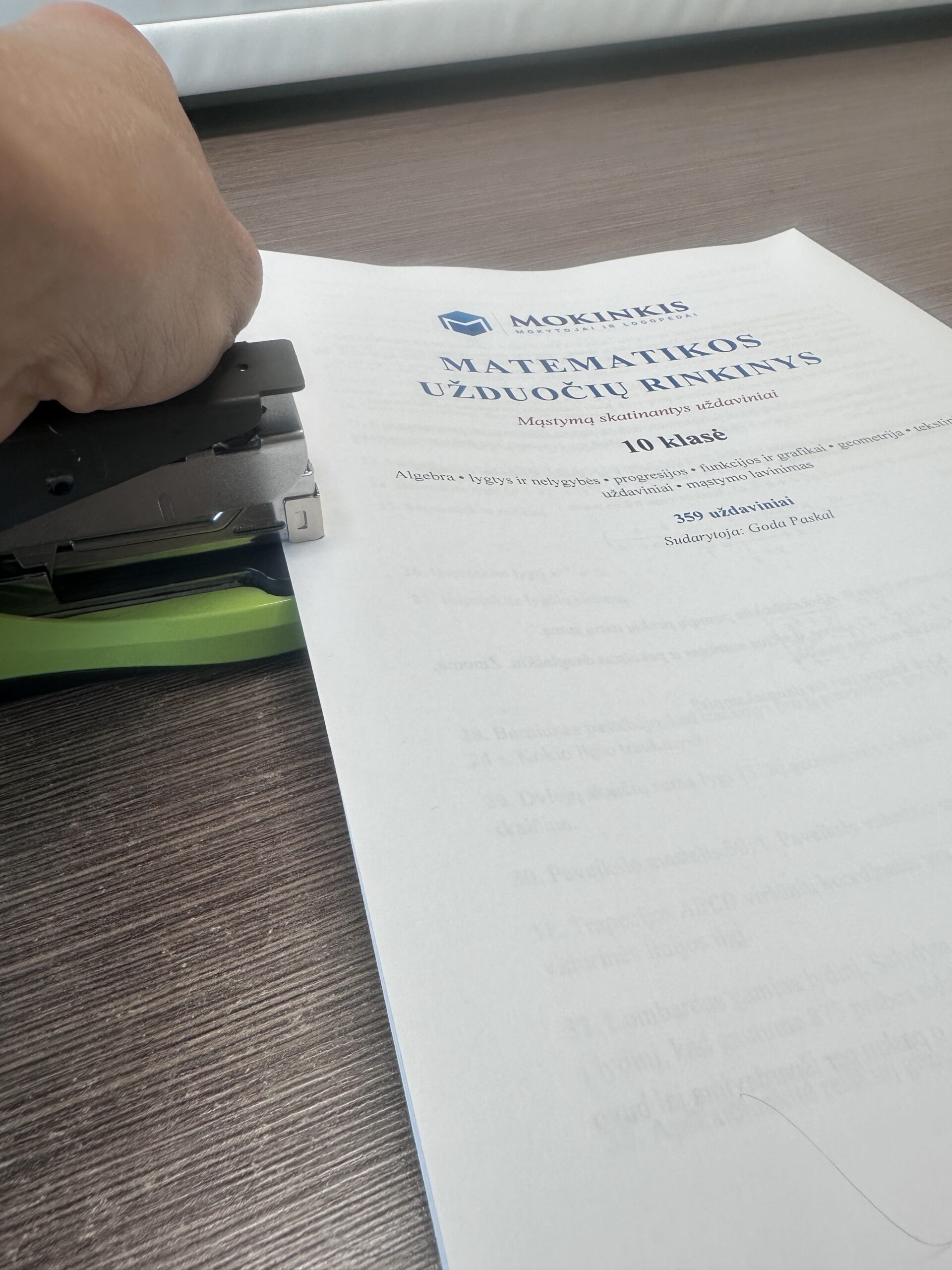 10 kl. „Matematika siekiantiems daugiau" (stojantiems į 11kl (IB klasę))